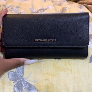 Michael Kors wallet